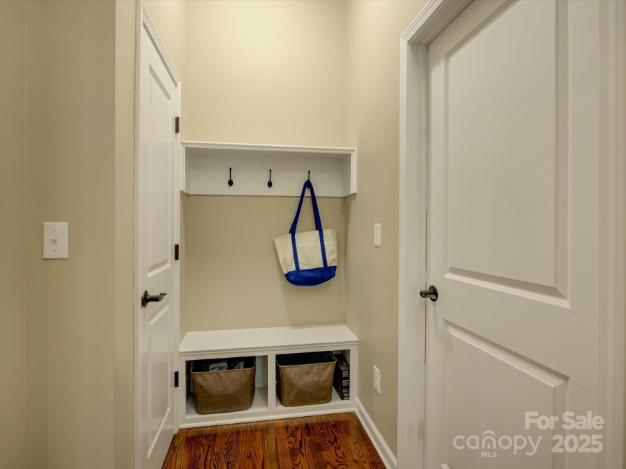 1222 Kings Bottom Dr Fort Mill, SC 29715