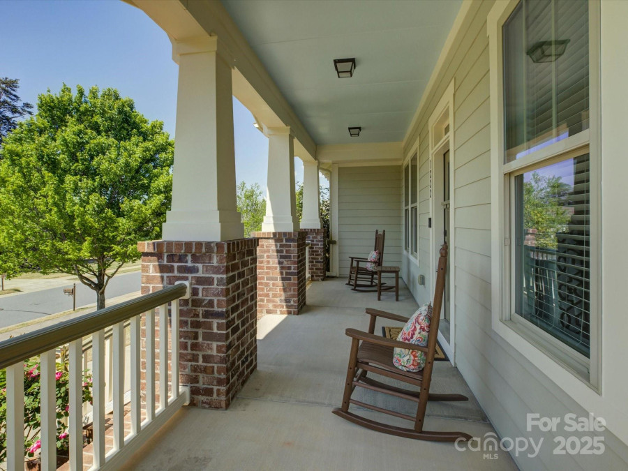 1222 Kings Bottom Dr Fort Mill, SC 29715