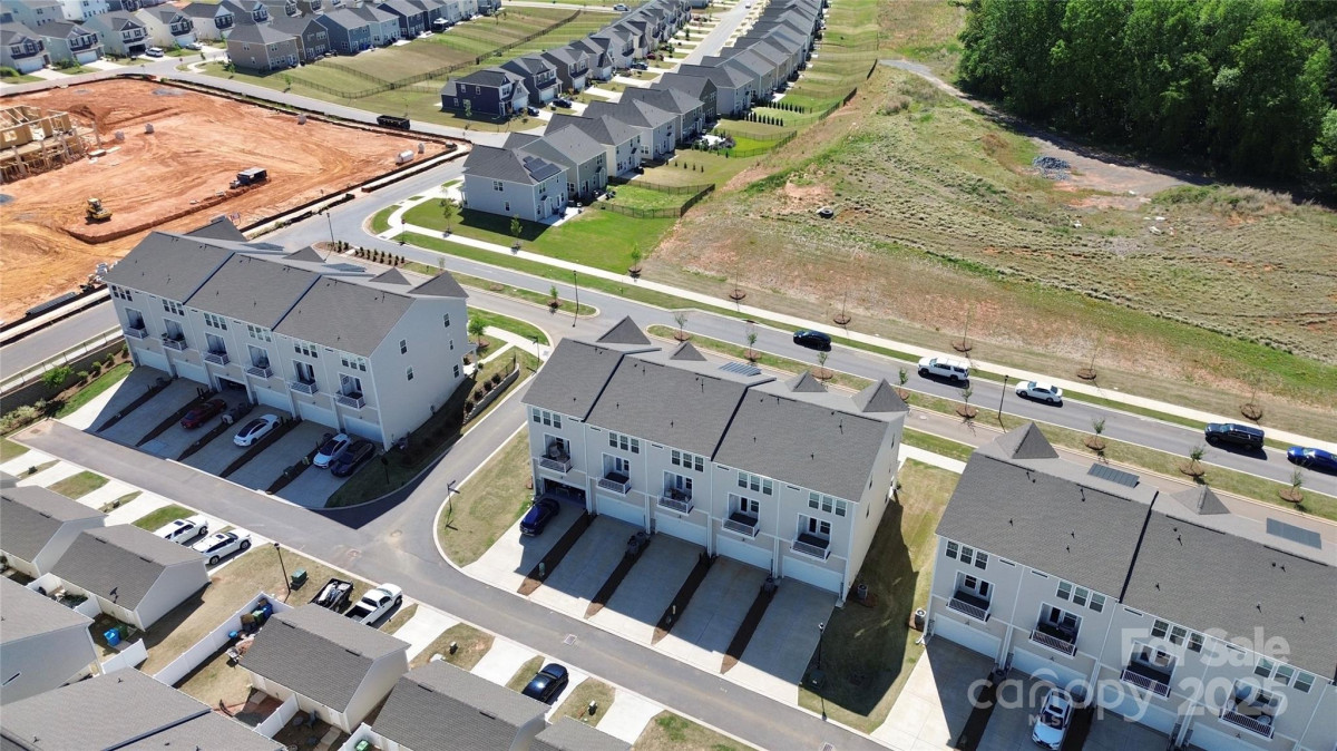 147 Morning Gap Pw Fort Mill, SC 29715