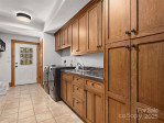 457 Coopers Hawk Dr Asheville, NC 28803
