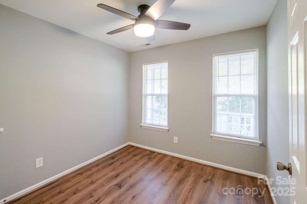 2416 Hart Rd Charlotte, NC 28214