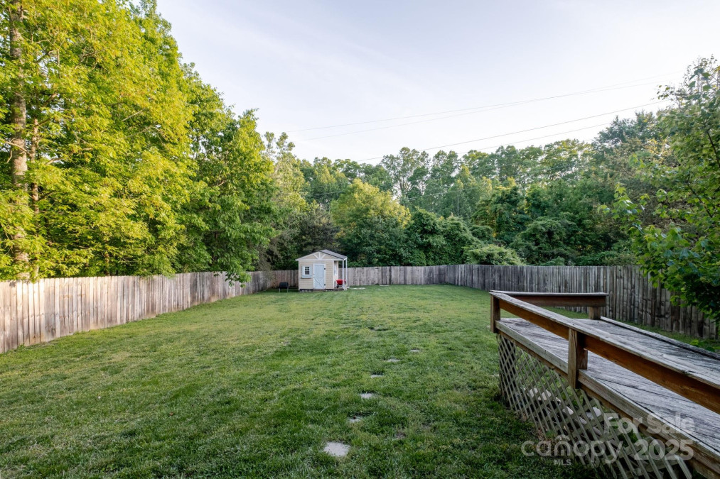 2416 Hart Rd Charlotte, NC 28214
