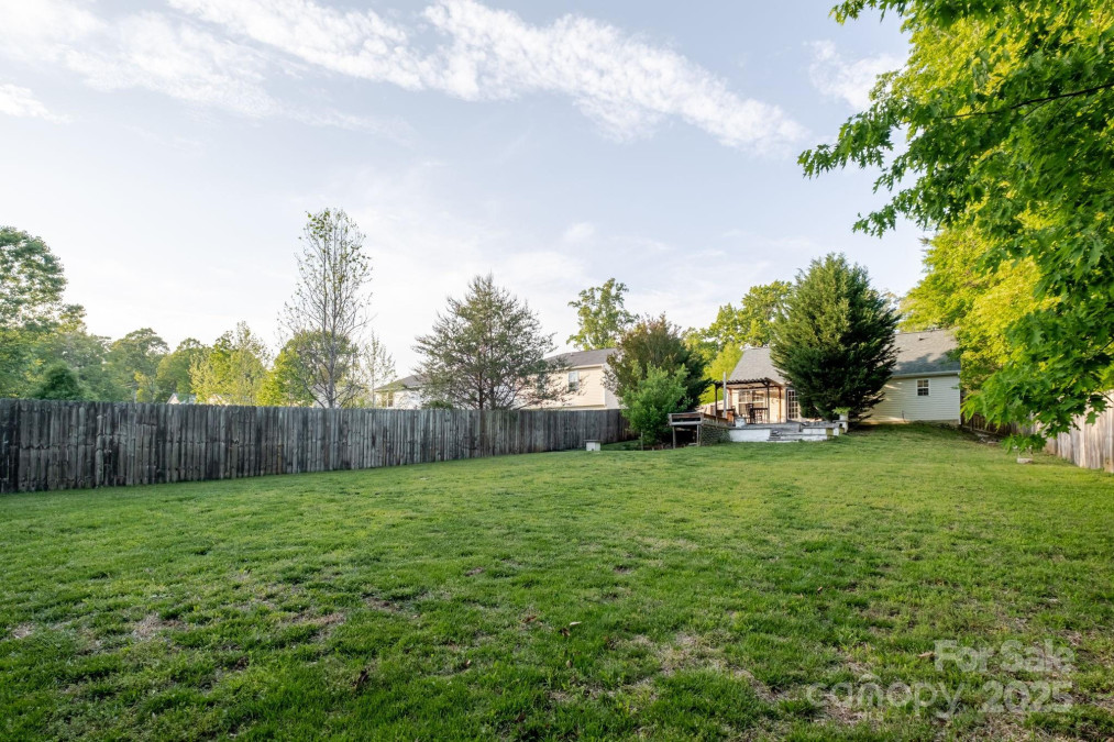 2416 Hart Rd Charlotte, NC 28214