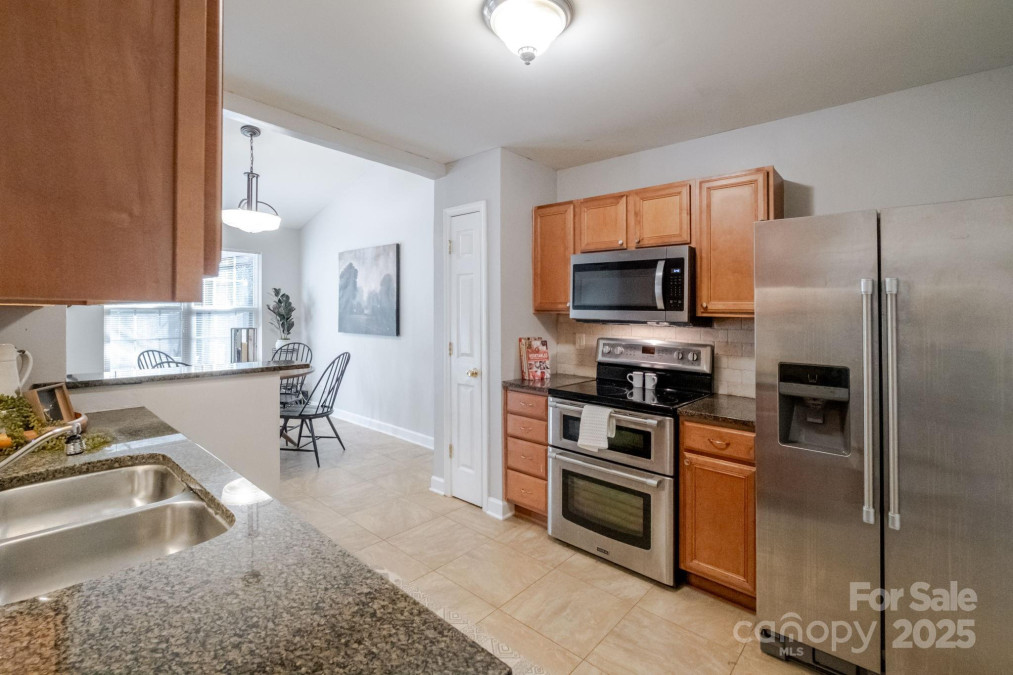 2416 Hart Rd Charlotte, NC 28214