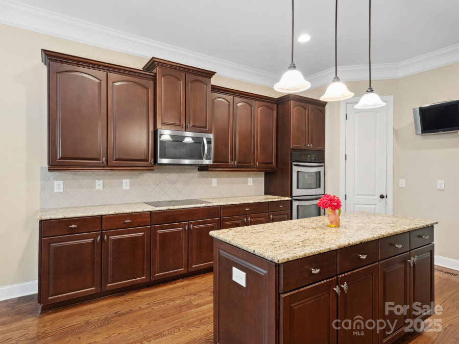 166 Wilson Lake Rd Mooresville, NC 28117