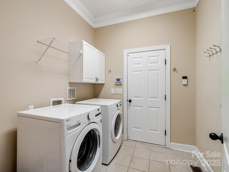 166 Wilson Lake Rd Mooresville, NC 28117