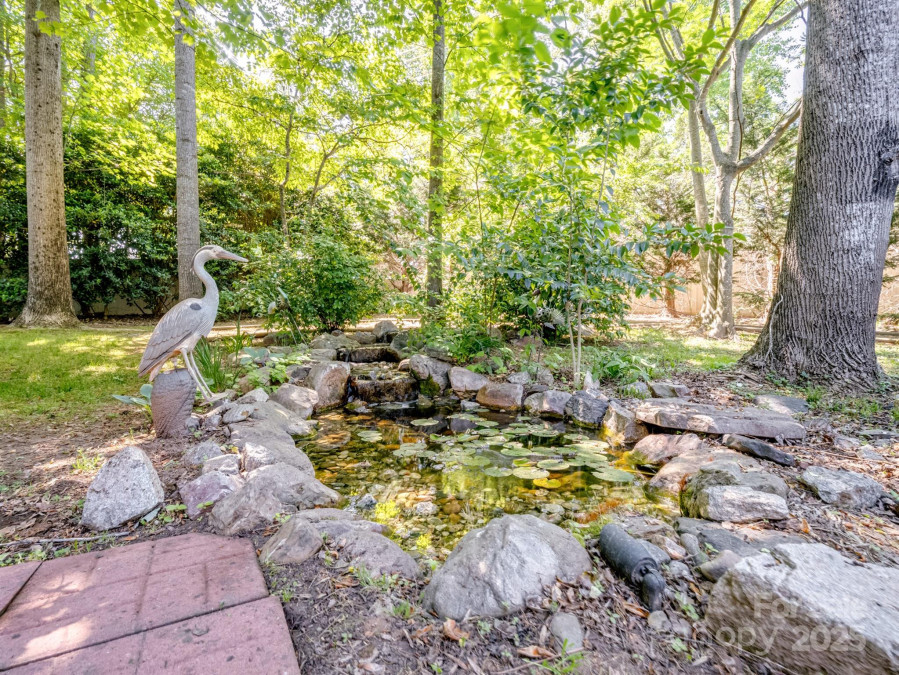 166 Wilson Lake Rd Mooresville, NC 28117