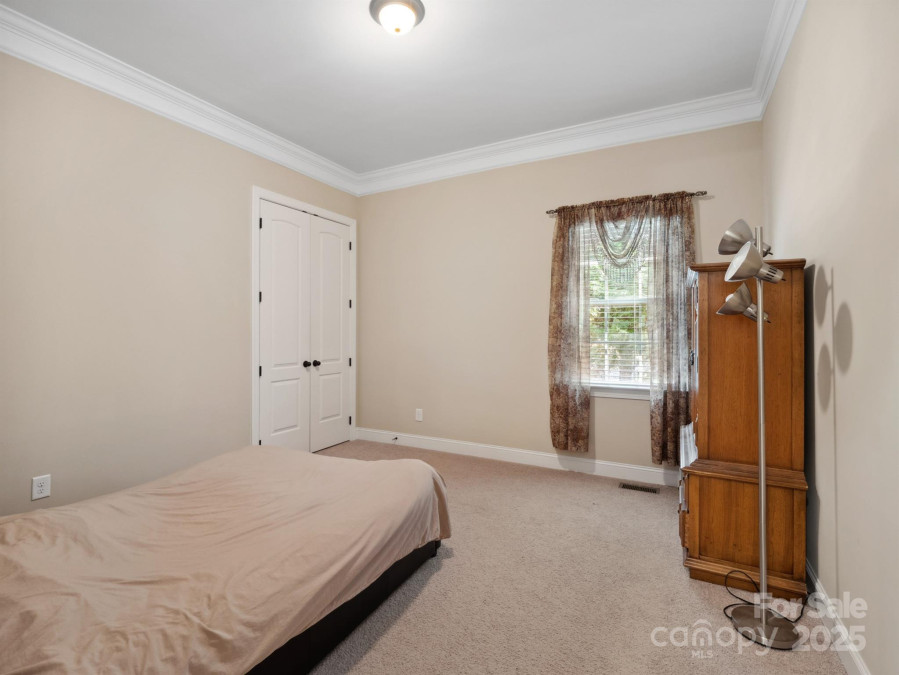 166 Wilson Lake Rd Mooresville, NC 28117