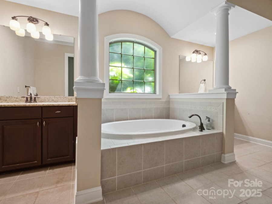 166 Wilson Lake Rd Mooresville, NC 28117