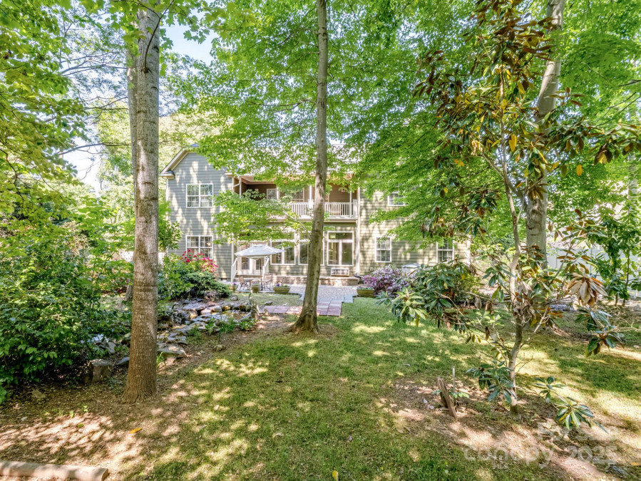 166 Wilson Lake Rd Mooresville, NC 28117