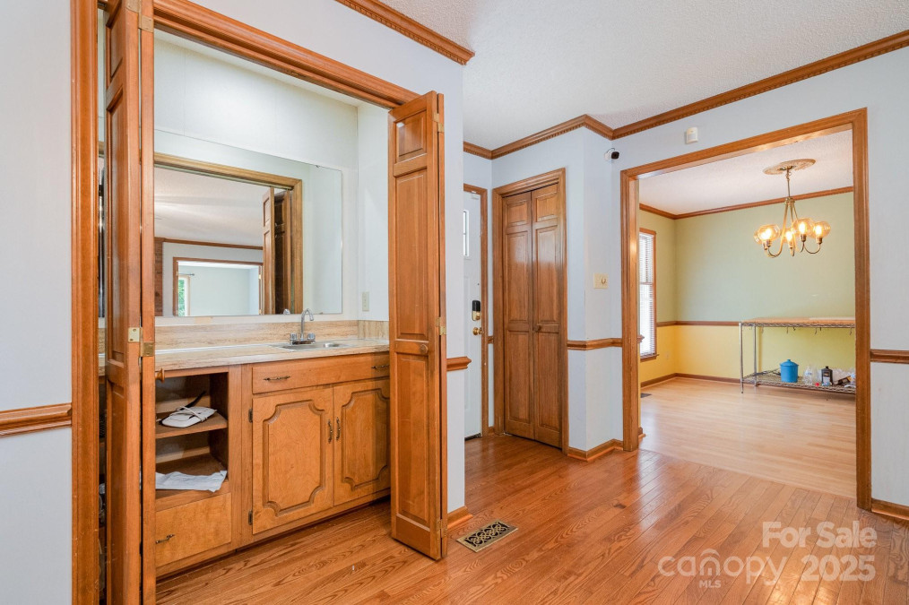 1376 Garland Ln Lincolnton, NC 28092