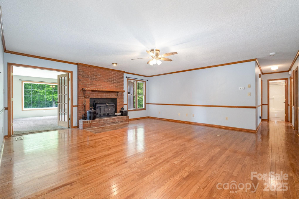 1376 Garland Ln Lincolnton, NC 28092