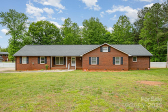 1376 Garland Ln Lincolnton, NC 28092