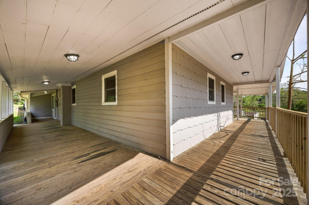 186 Joyner Ave Asheville, NC 28806