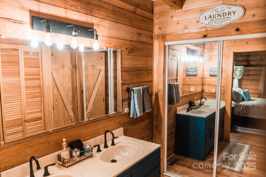 113 Grouse St Lake Lure, NC 28746