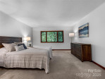 3 Governors Dr Asheville, NC 28804