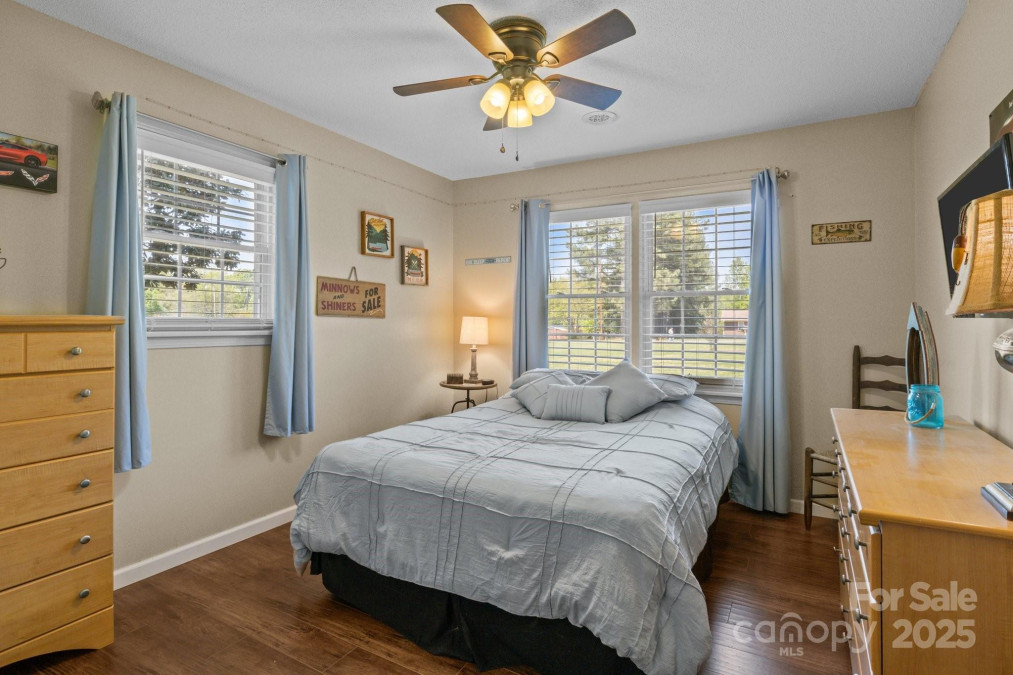 6325 Yount Dr Salisbury, NC 28147