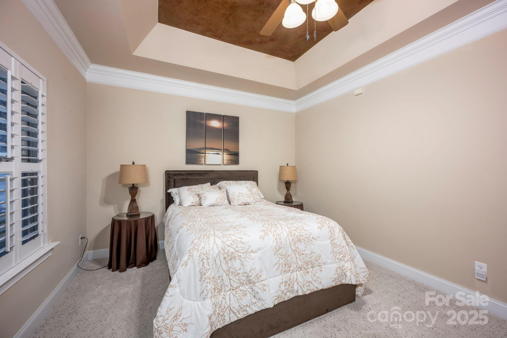 142 Aztec Cir Mooresville, NC 28117