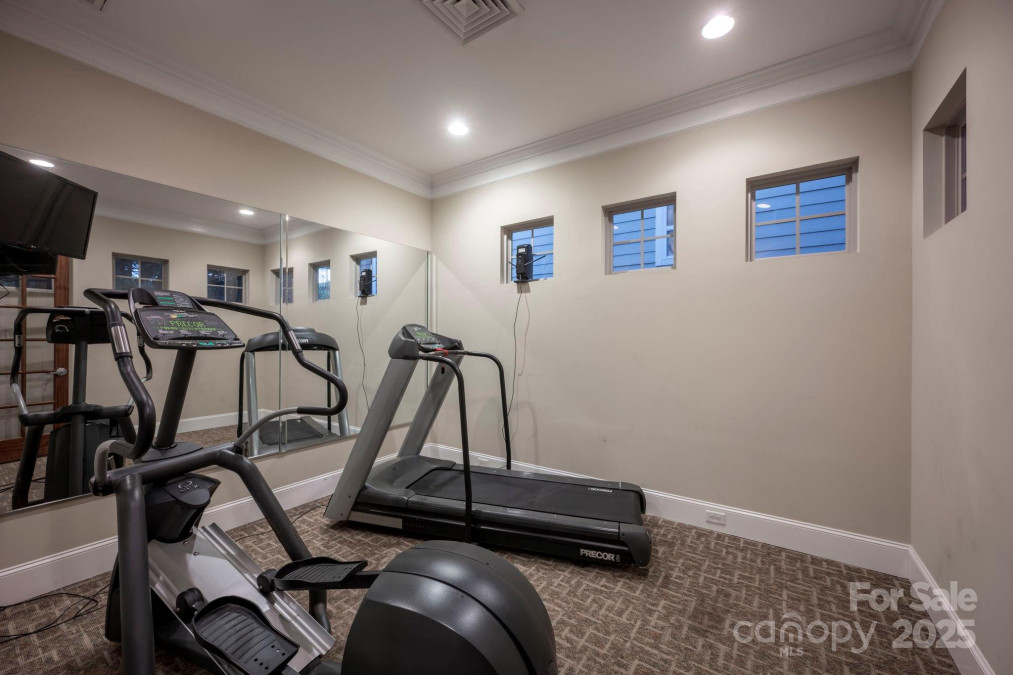 142 Aztec Cir Mooresville, NC 28117