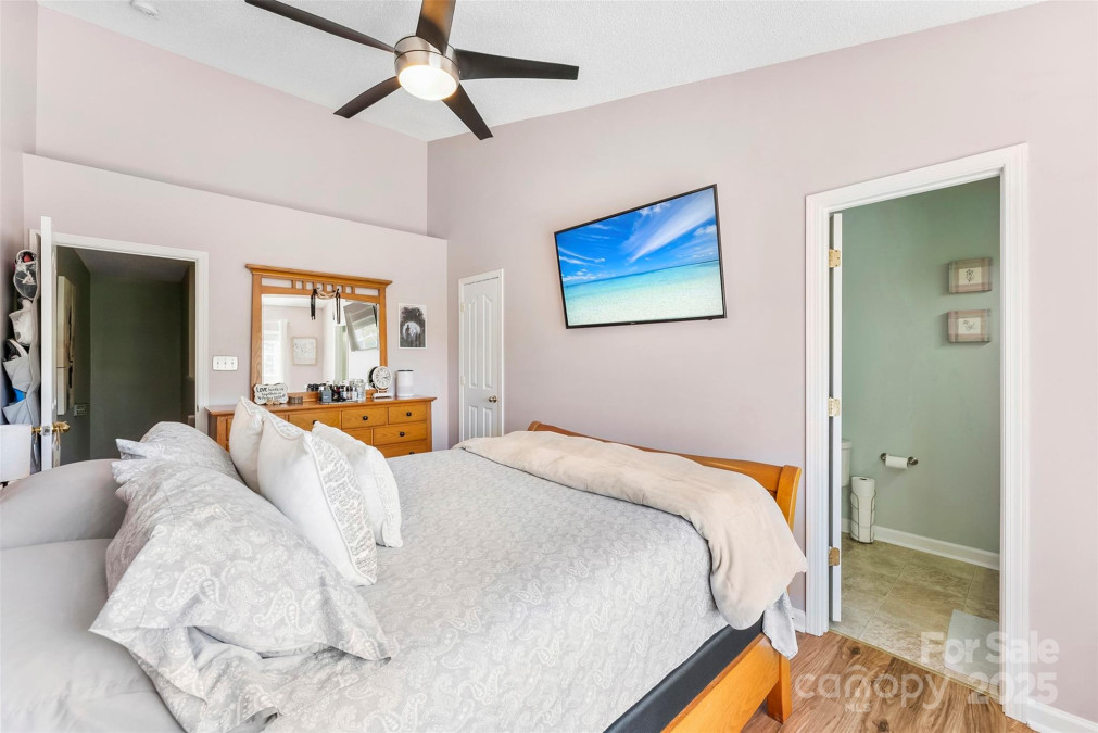 8814 Gerren Ct Charlotte, NC 28217