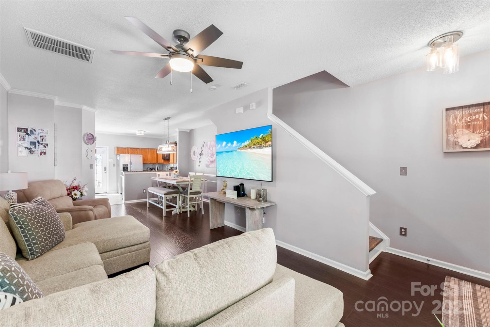 8814 Gerren Ct Charlotte, NC 28217