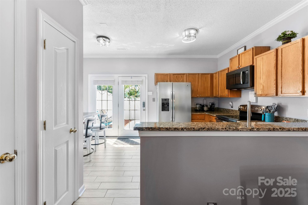 8814 Gerren Ct Charlotte, NC 28217