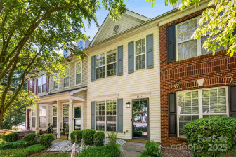 8814 Gerren Ct Charlotte, NC 28217