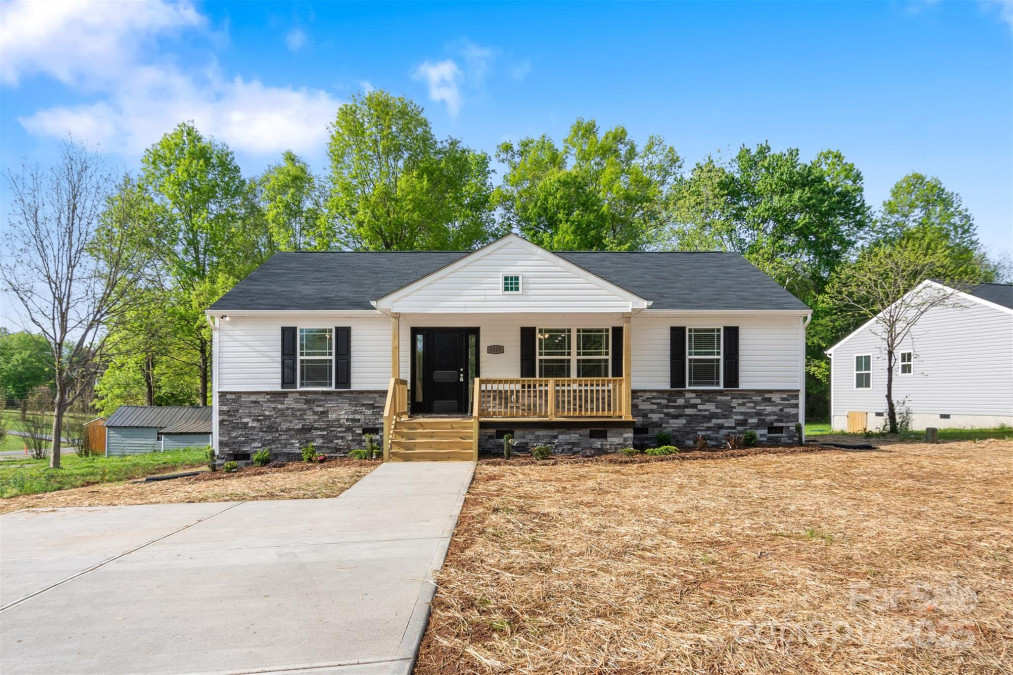 3315 15th Ave Hickory, NC 28602