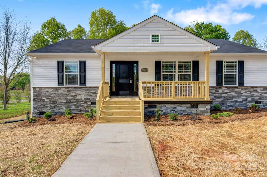 3315 15th Ave Hickory, NC 28602