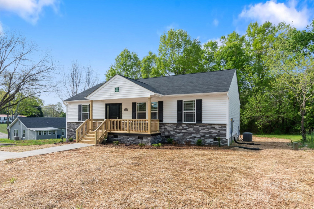 3315 15th Ave Hickory, NC 28602