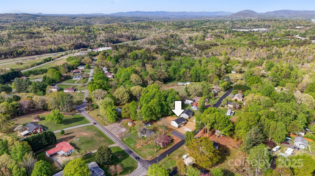 3315 15th Ave Hickory, NC 28602
