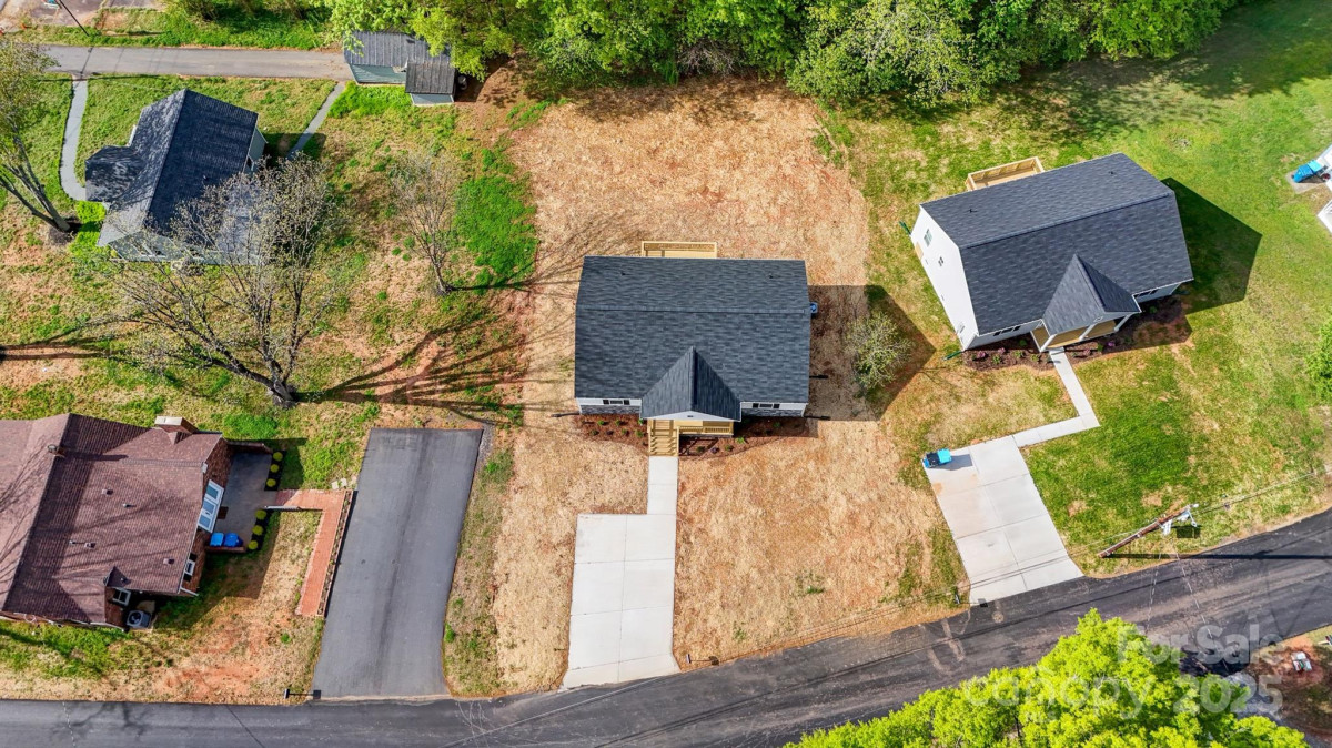 3315 15th Ave Hickory, NC 28602