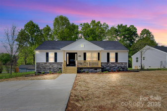 3315 15th Ave Hickory, NC 28602