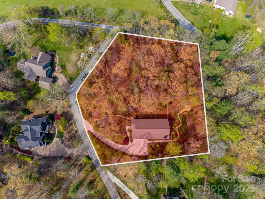 12 Summersweet Ln Asheville, NC 28803