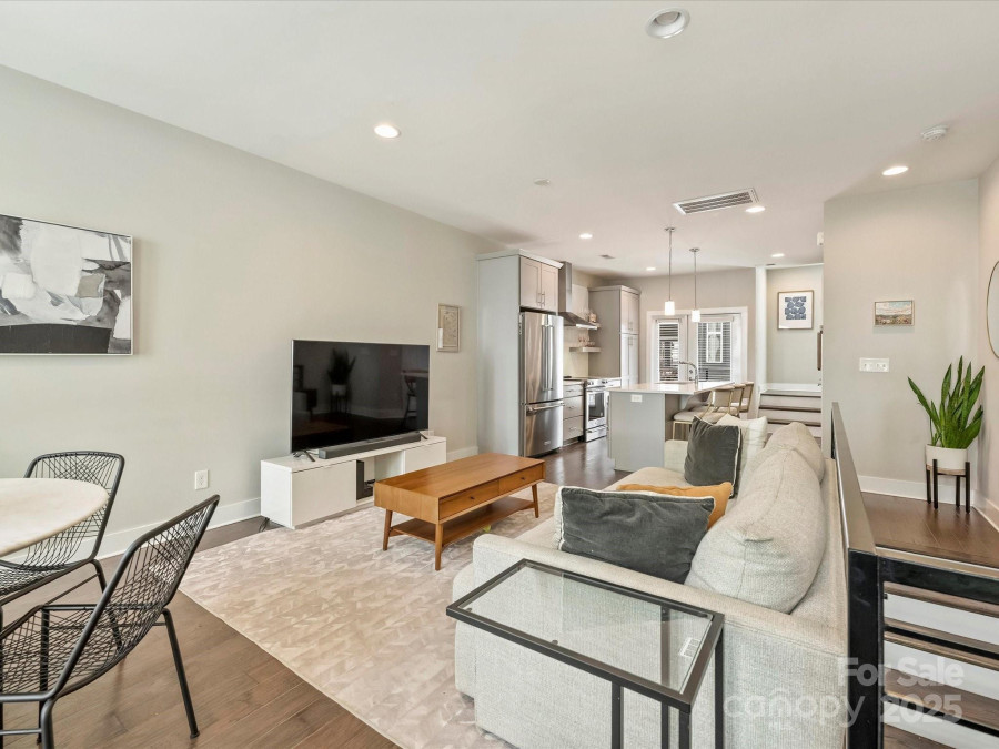 520 Sedgefield Park Dr Charlotte, NC 28203