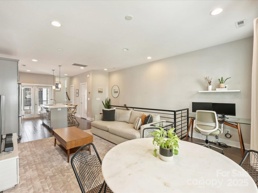 520 Sedgefield Park Dr Charlotte, NC 28203