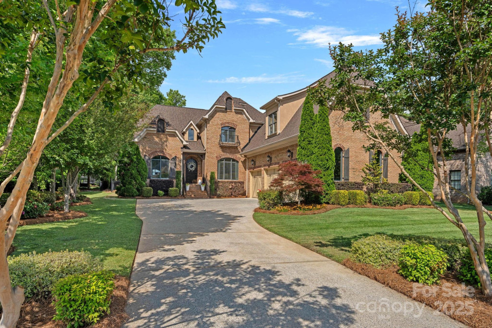 1102 Anniston Pl Wesley Chapel, NC 28079