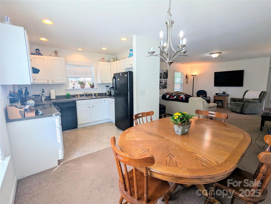 163 Swift Creek Rd Fletcher, NC 28732