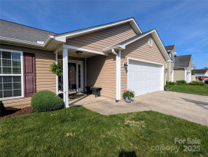 163 Swift Creek Rd Fletcher, NC 28732