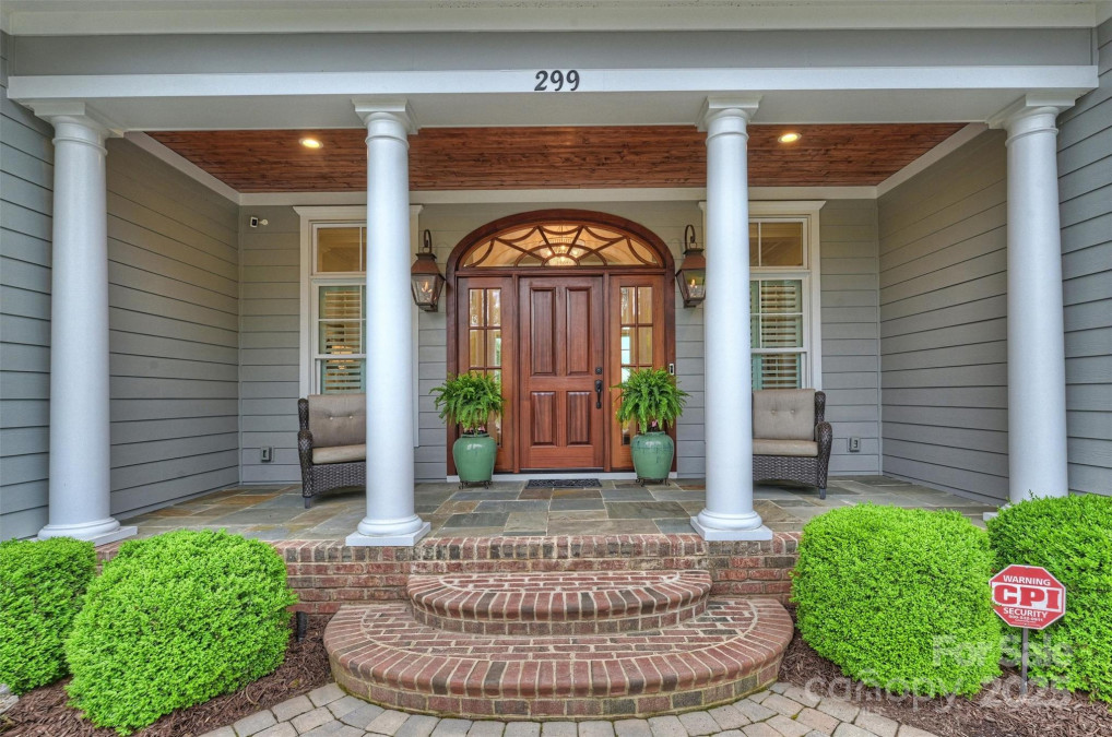 299 Barber Loop Mooresville, NC 28117