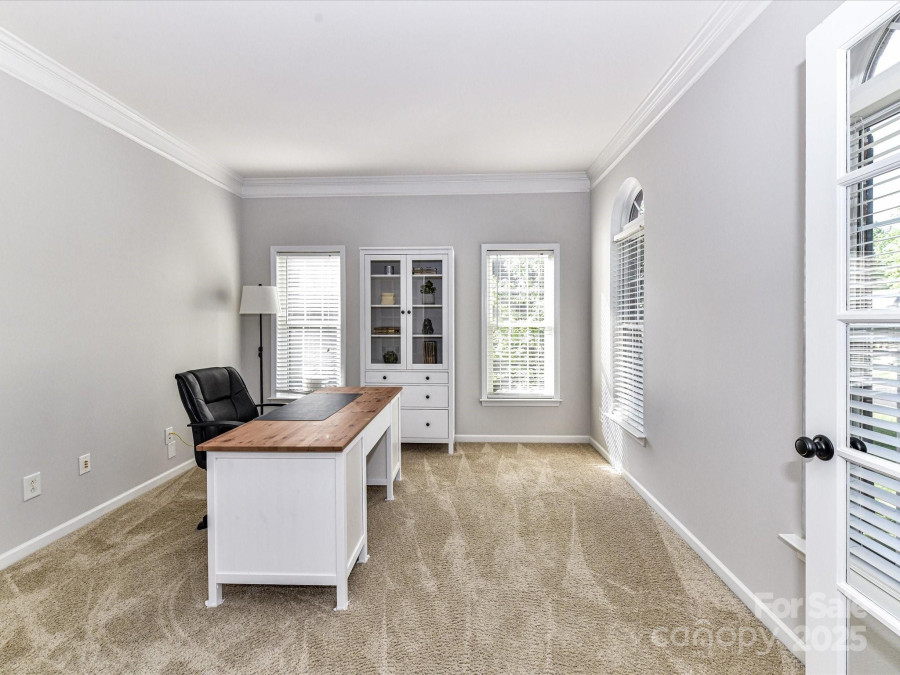 6005 Abergele Ln Matthews, NC 28104