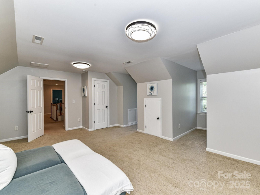6005 Abergele Ln Matthews, NC 28104