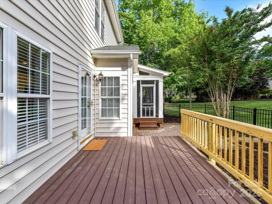 6005 Abergele Ln Matthews, NC 28104