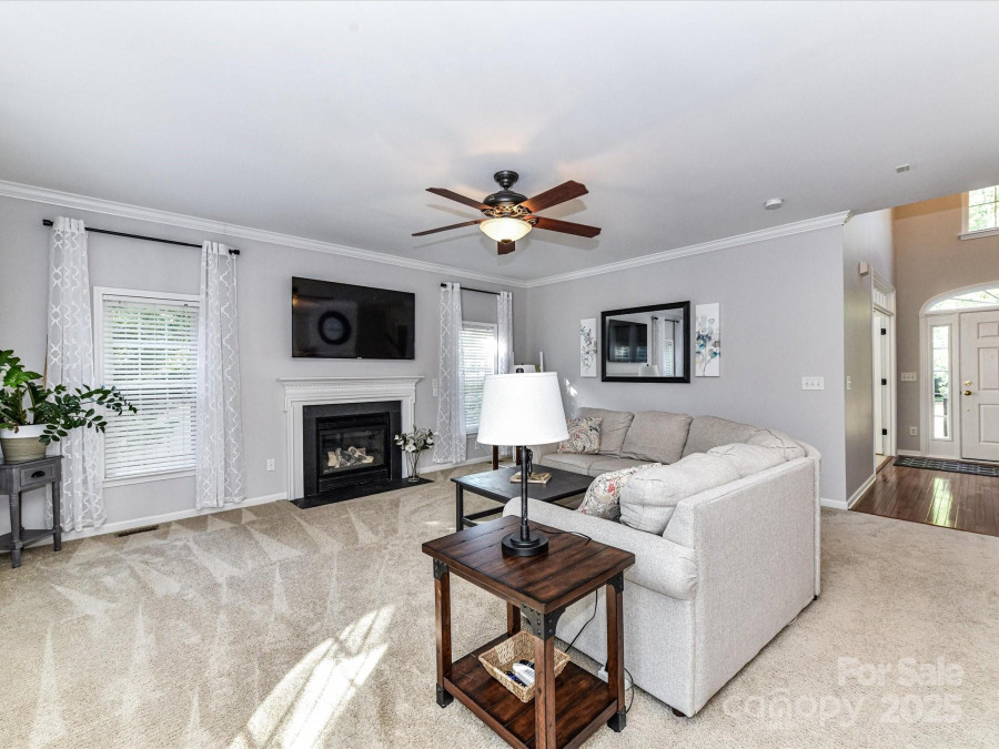 6005 Abergele Ln Matthews, NC 28104