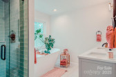 13 Hampton Ln Weaverville, NC 28787