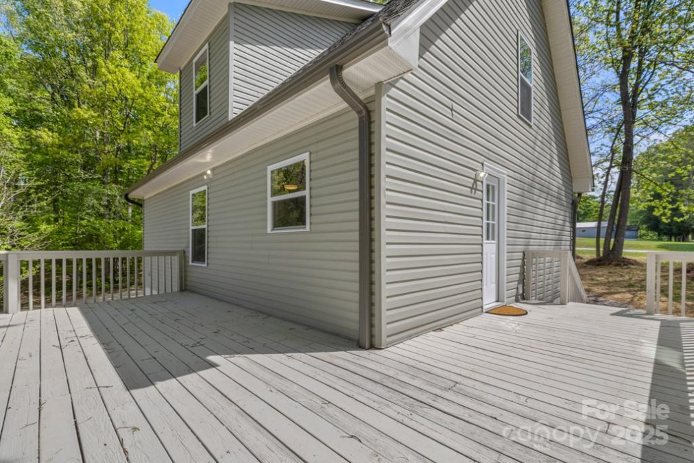 1934 Junction Rd Mocksville, NC 27028