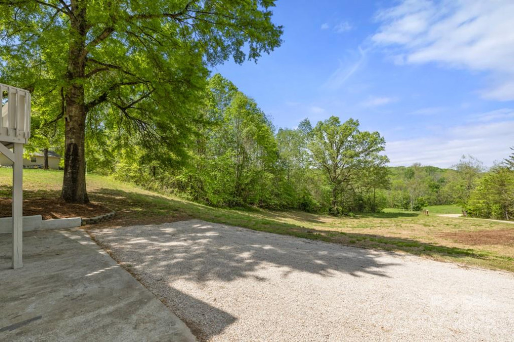 1934 Junction Rd Mocksville, NC 27028
