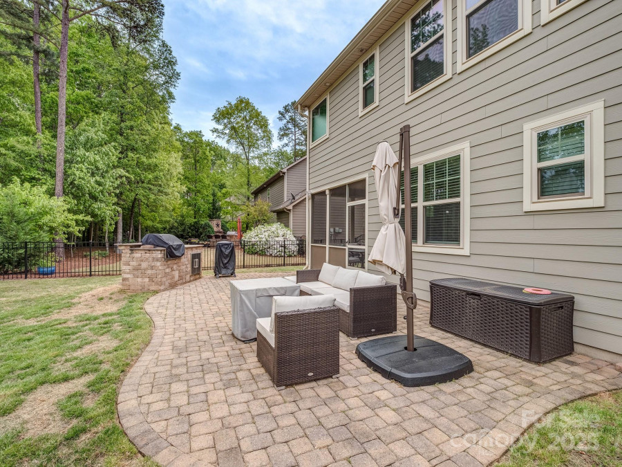 140 Halifax Dr Fort Mill, SC 29707
