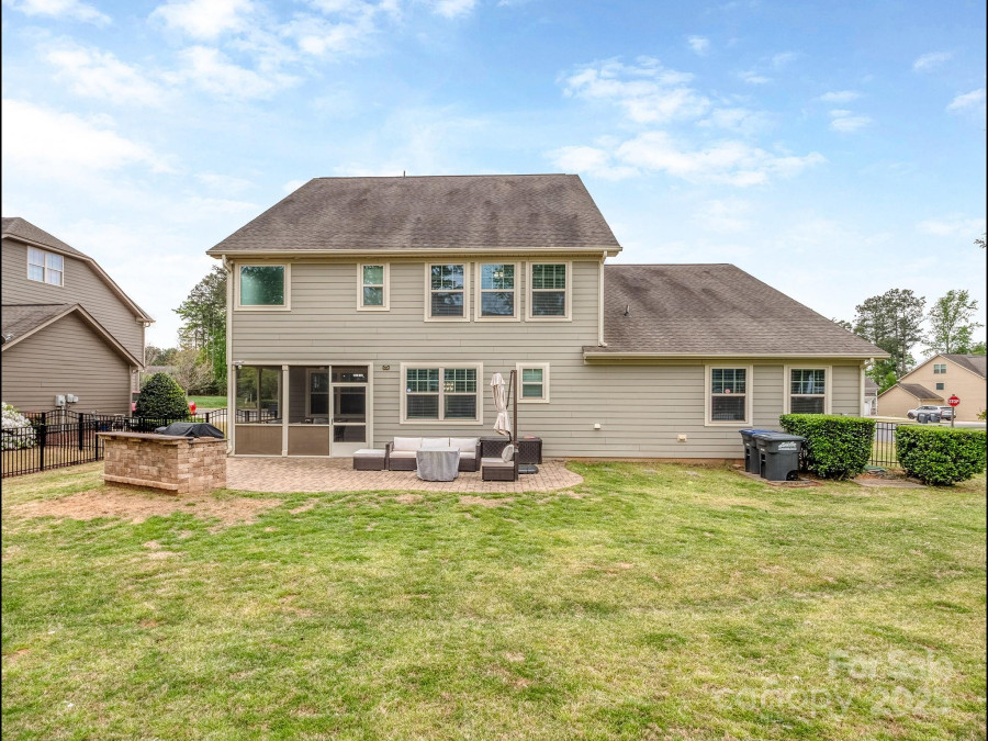 140 Halifax Dr Fort Mill, SC 29707