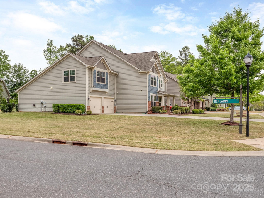 140 Halifax Dr Fort Mill, SC 29707